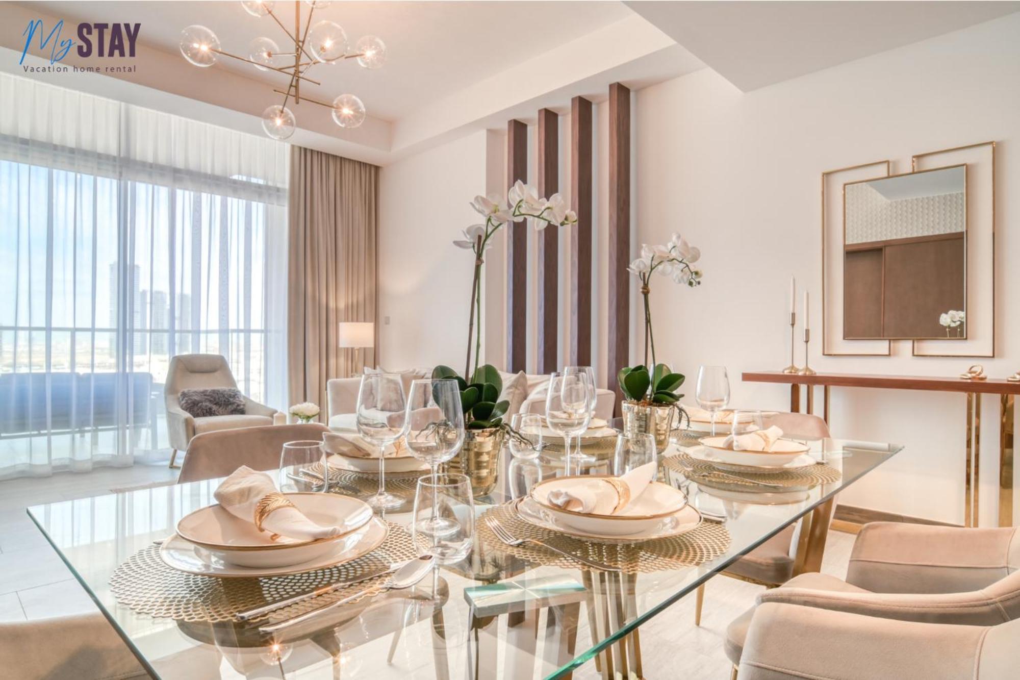 Luxurious Two-bedroom