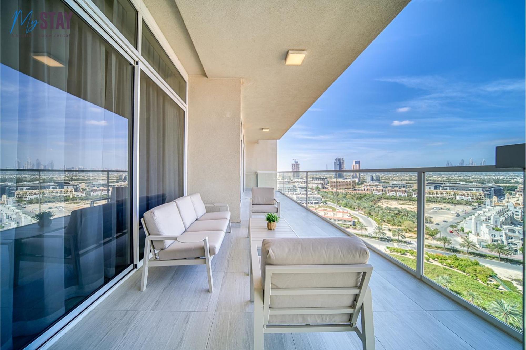 Luxurious Two-bedroom Apartment