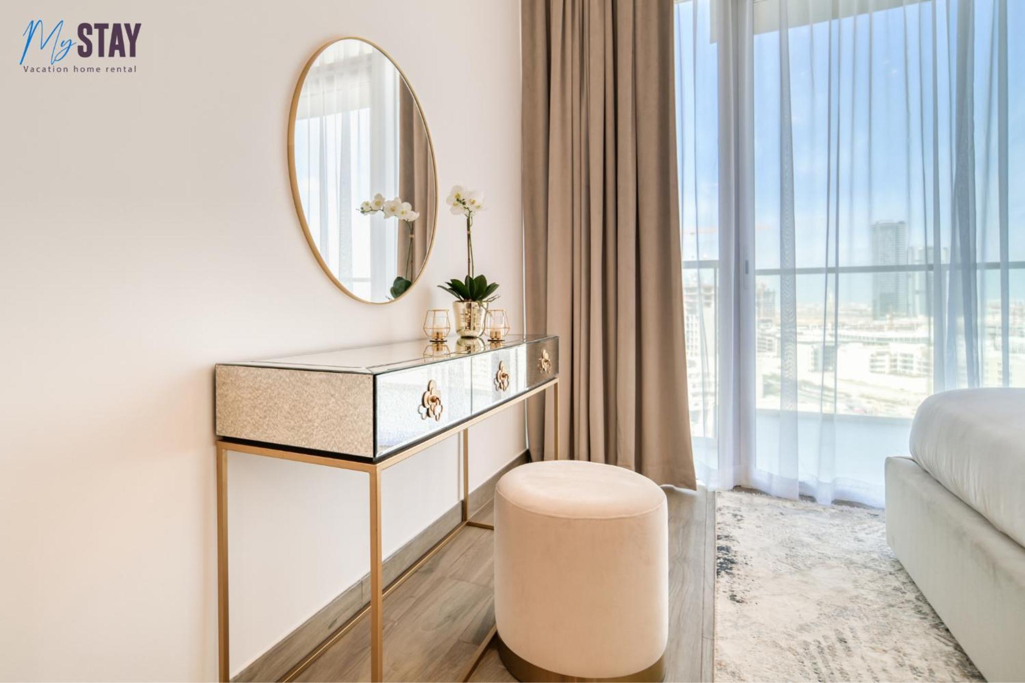 Luxurious Two-bedroom Apartment Dubai