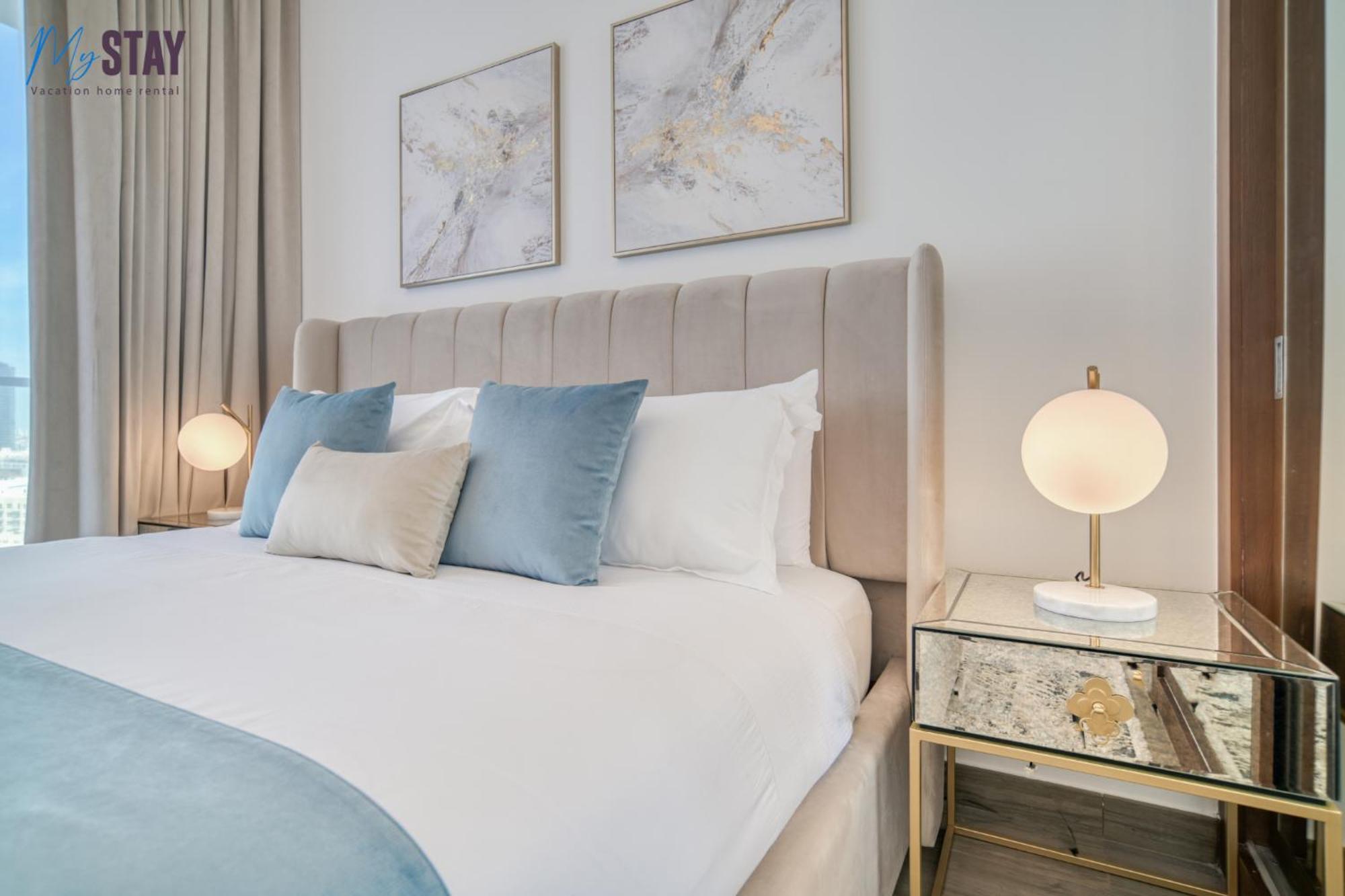 Luxurious Two-bedroom Apartment Dubai