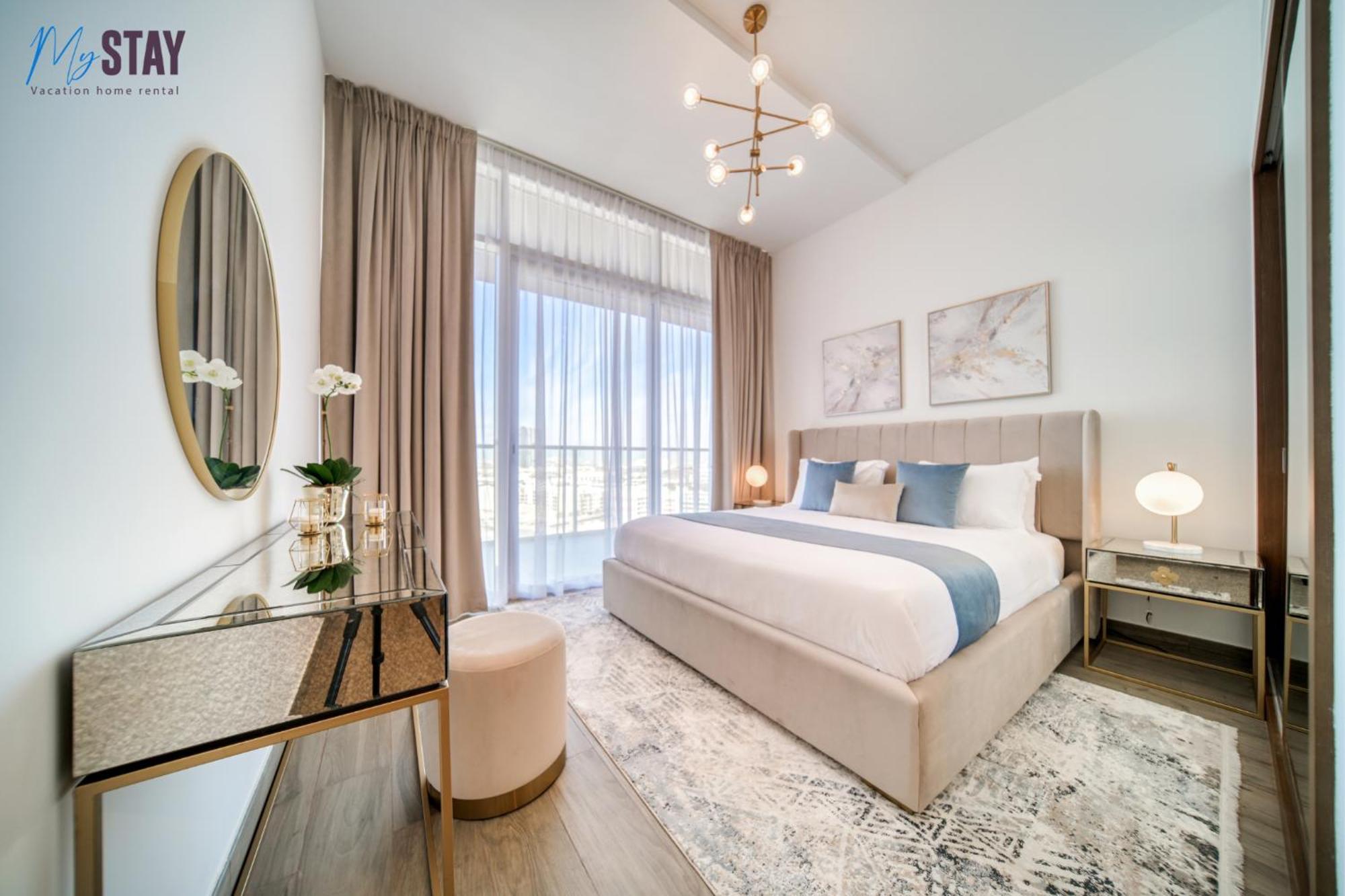 Luxurious Two-bedroom *