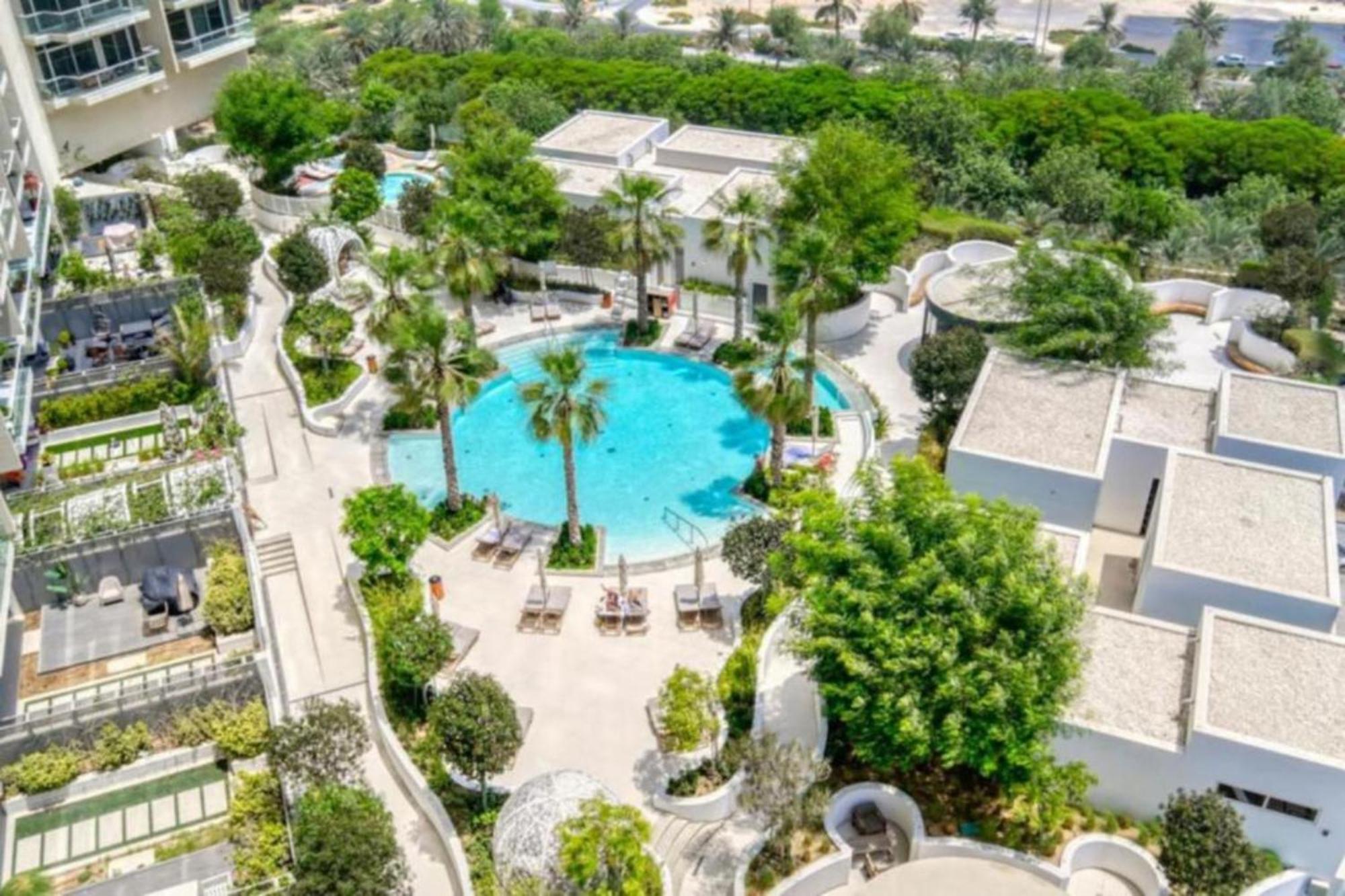 Apartment Luxurious Two-bedroom Dubai