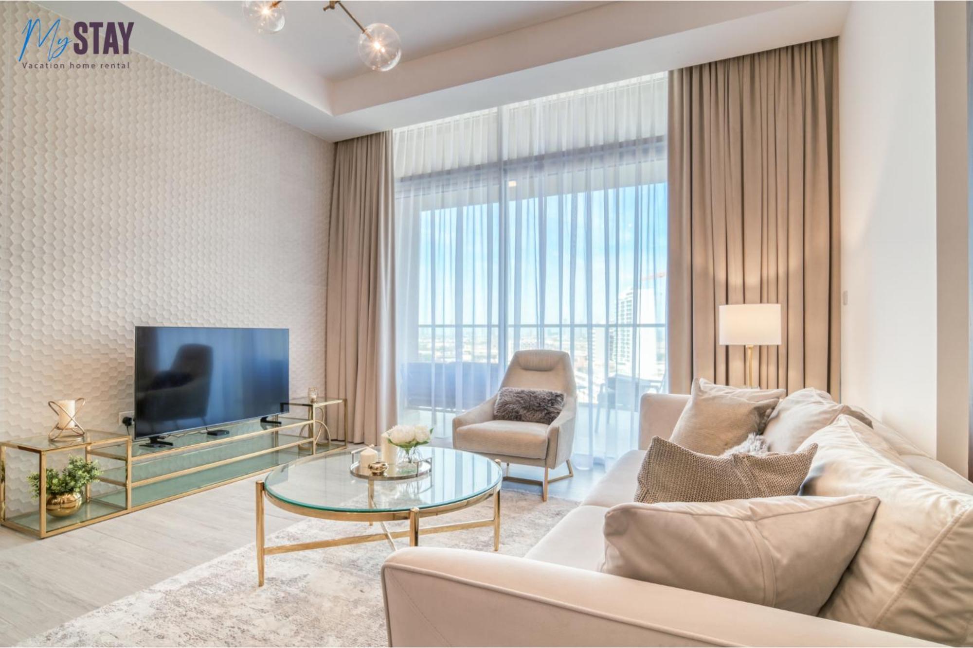 Luxurious Two-bedroom